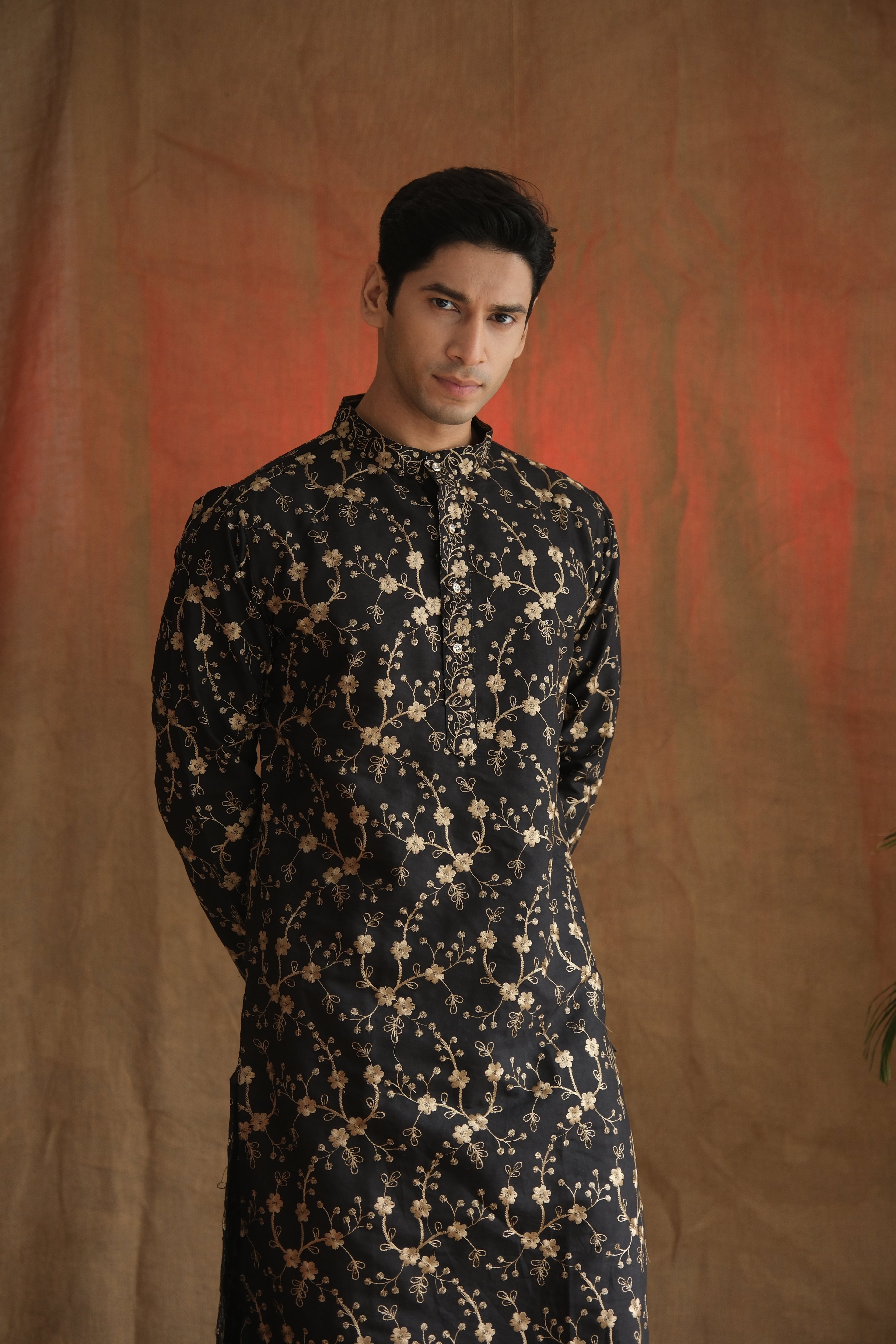 Men's Black All-Over Threadwork Embroidered Kurta