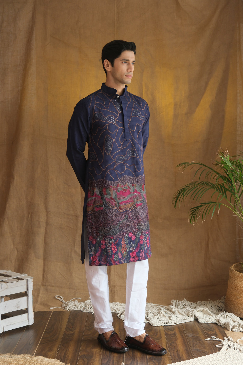 Men's Navy Blue Geometric Printed Sequinned Cotton Kurta