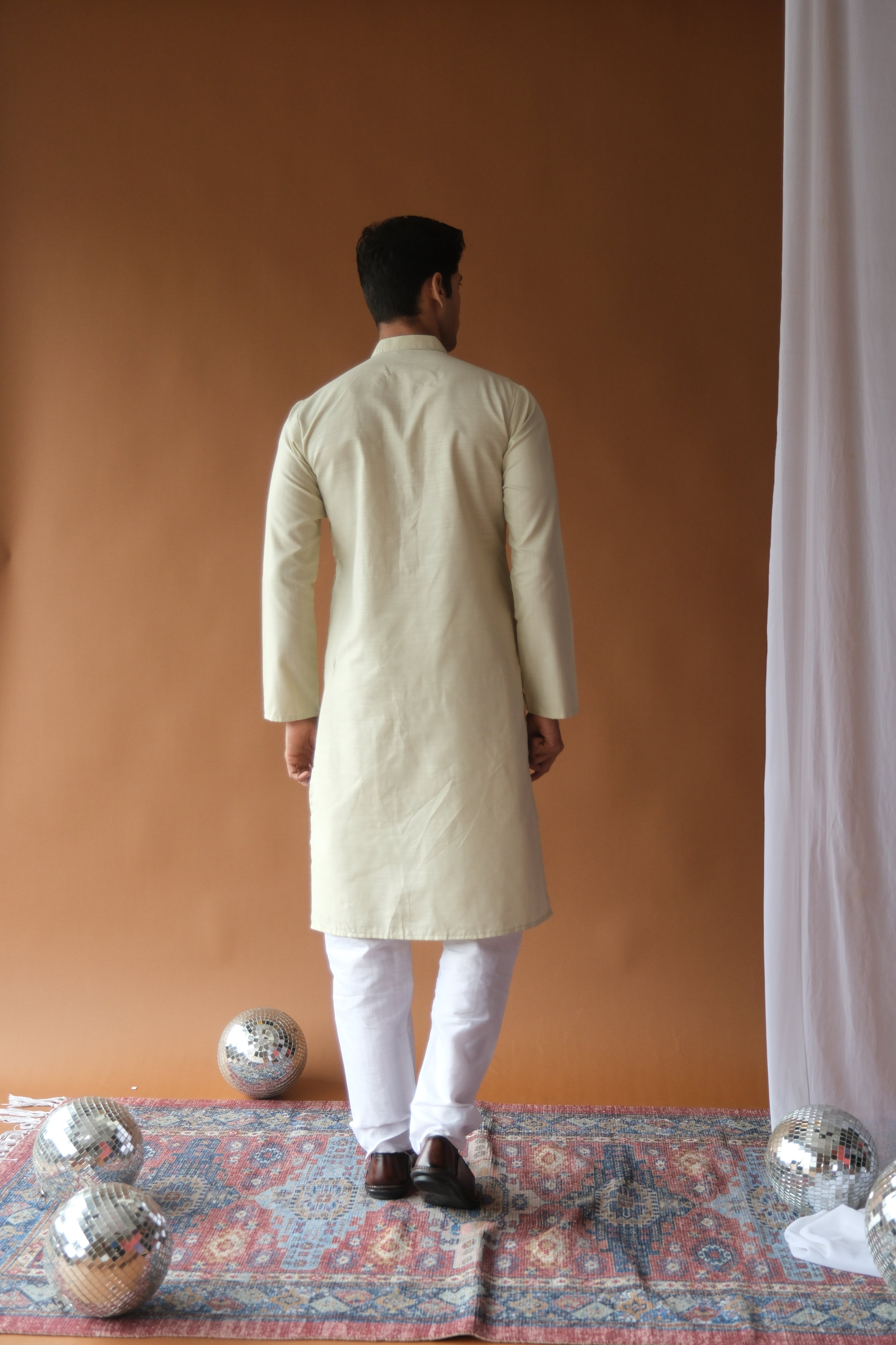 Men's Pista Green Solid Festive Cotton Straight Kurta