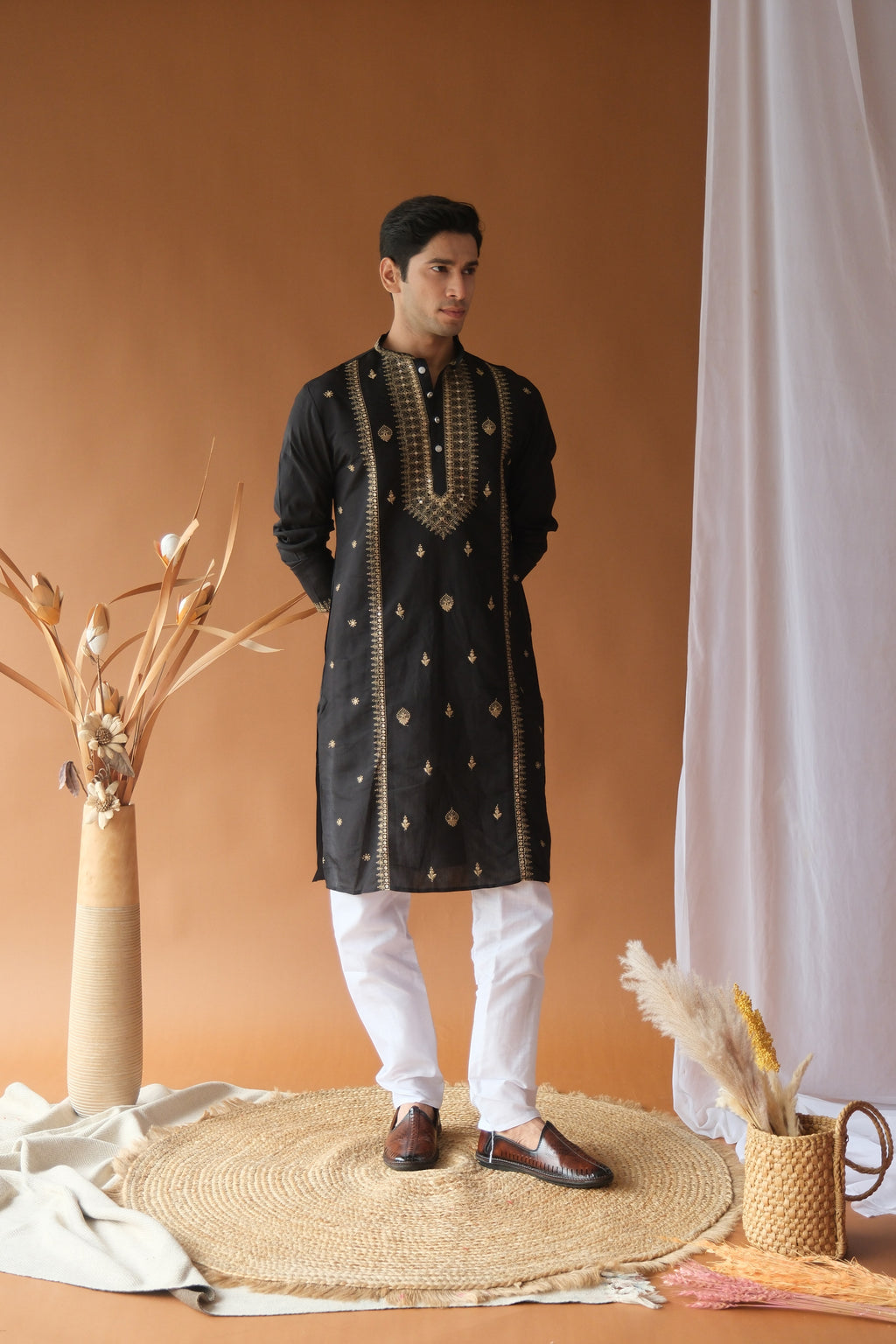 Sequin Z Black Neck-Work Embroidered Kurta for Men