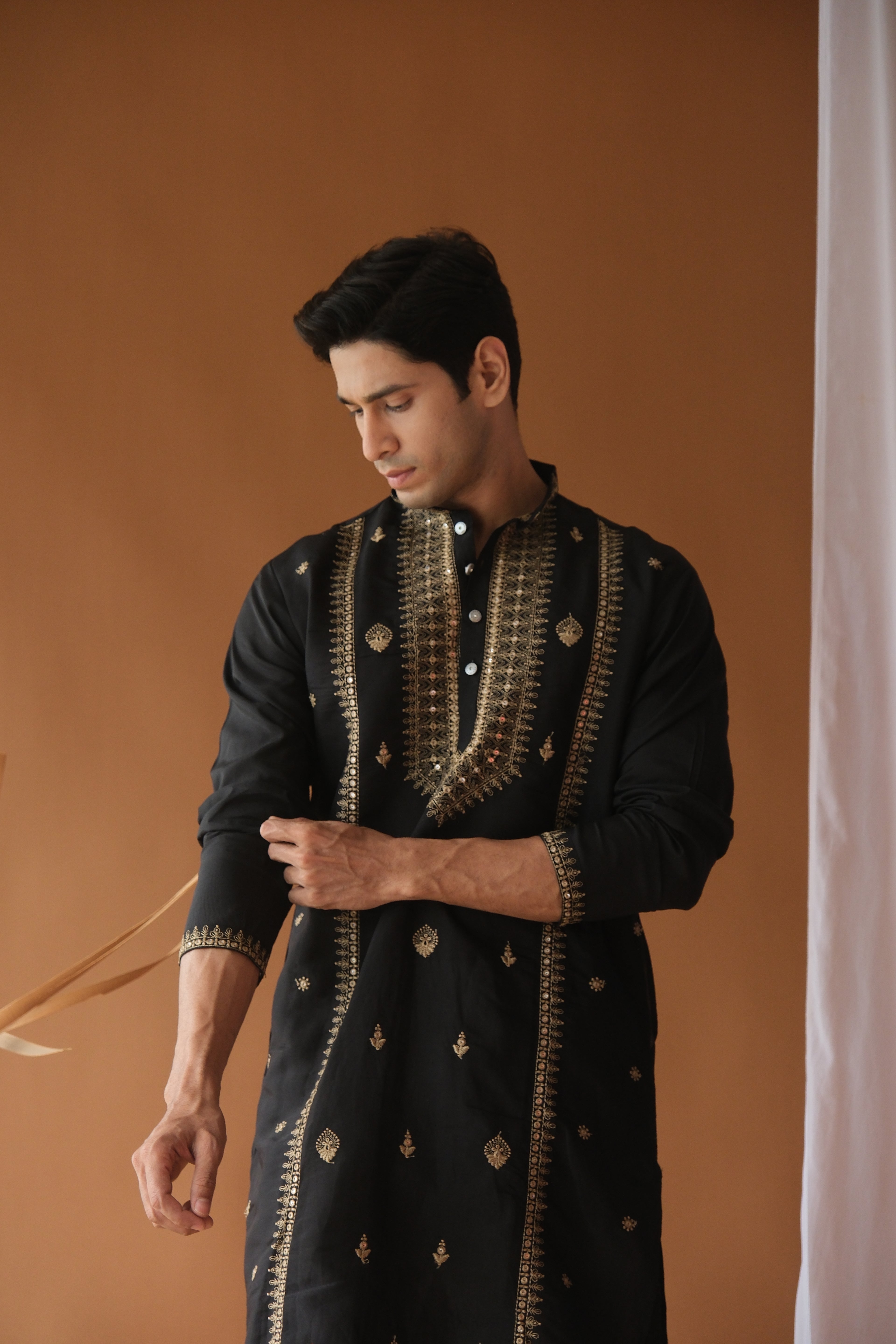 Sequin Z Black Neck-Work Embroidered Kurta for Men