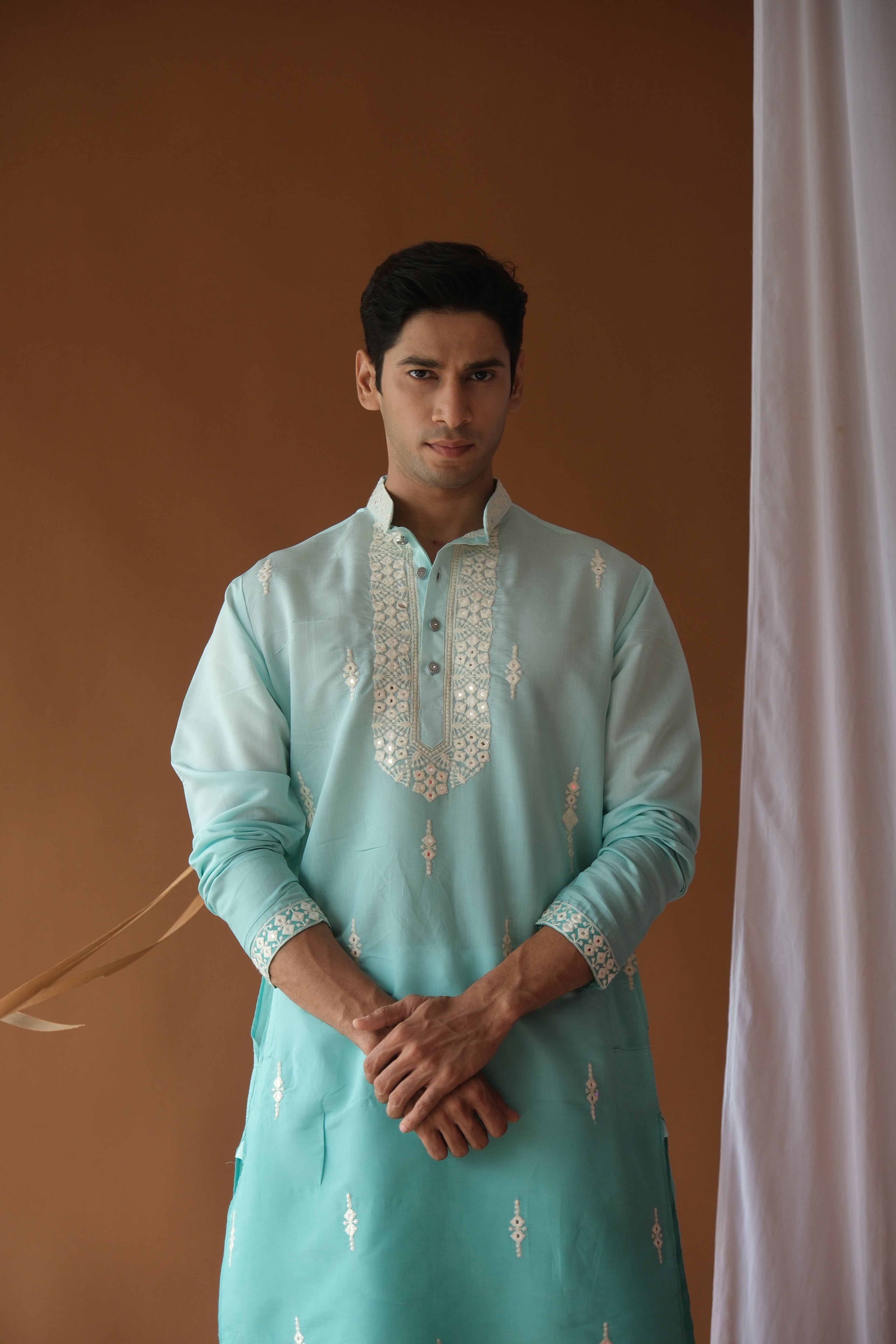 Men's Sea Green Sequence Embroidered Round Neck Kurta