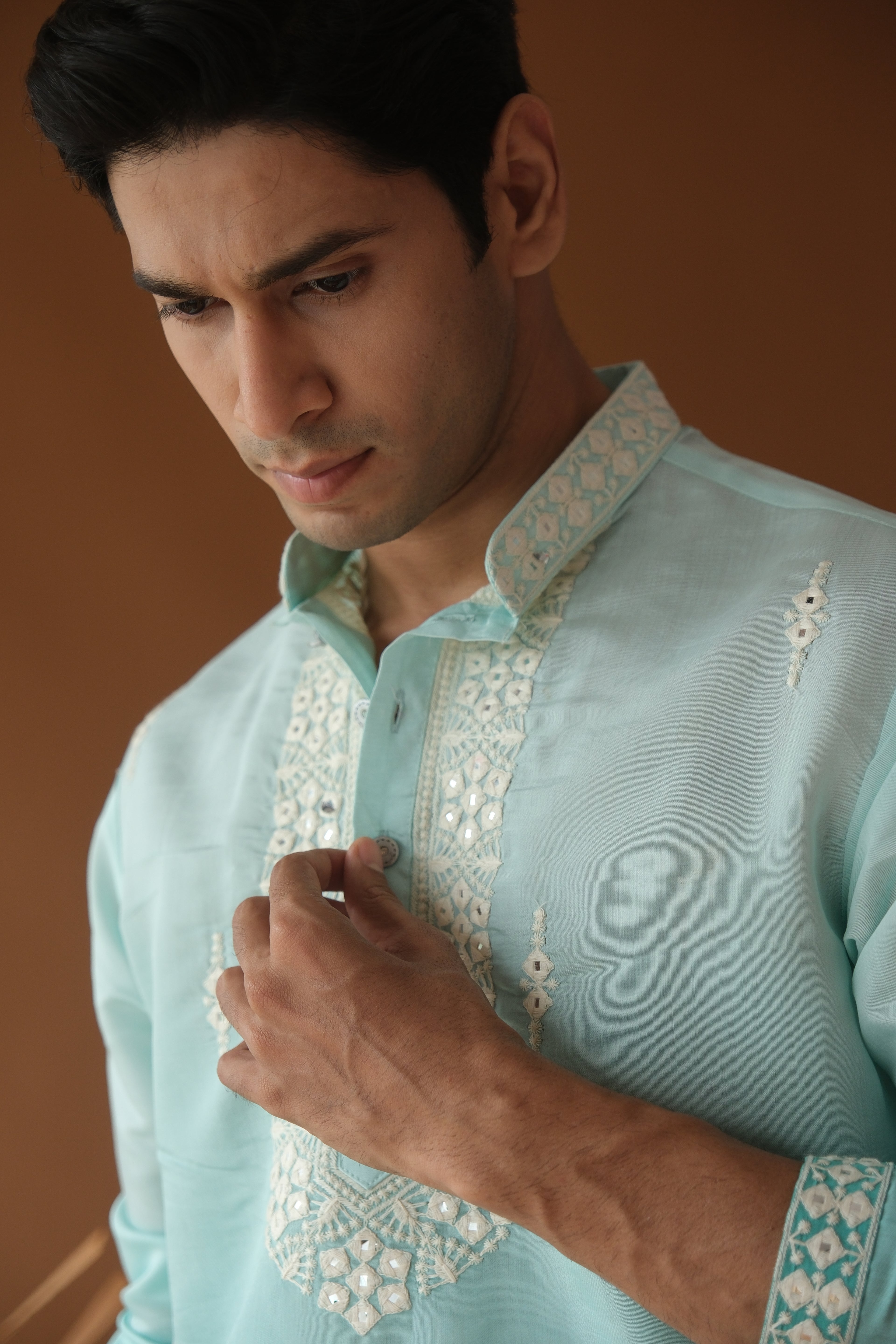 Men's Sea Green Sequence Embroidered Round Neck Kurta