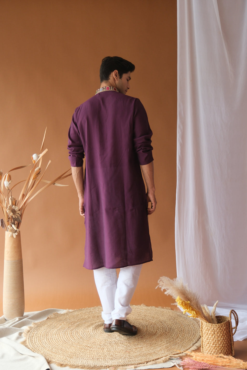 Men's Royal Purple Dori Daman Embroidered Kurta