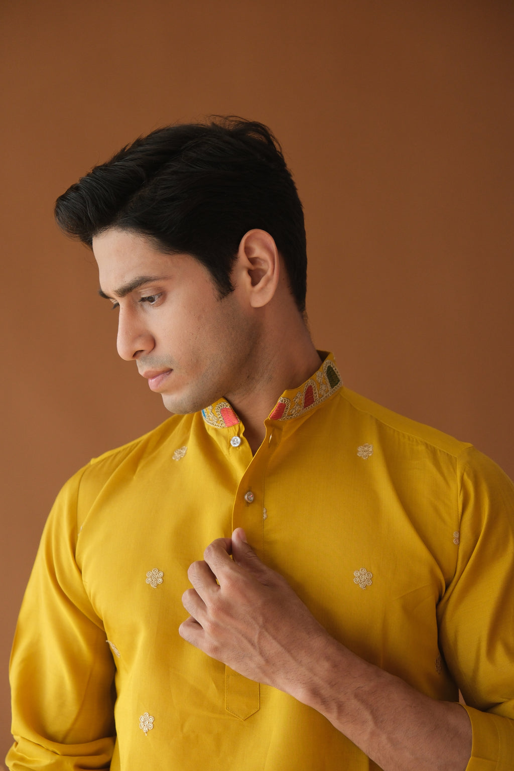 Men's Mustard Dori Daman Embroidered Kurta