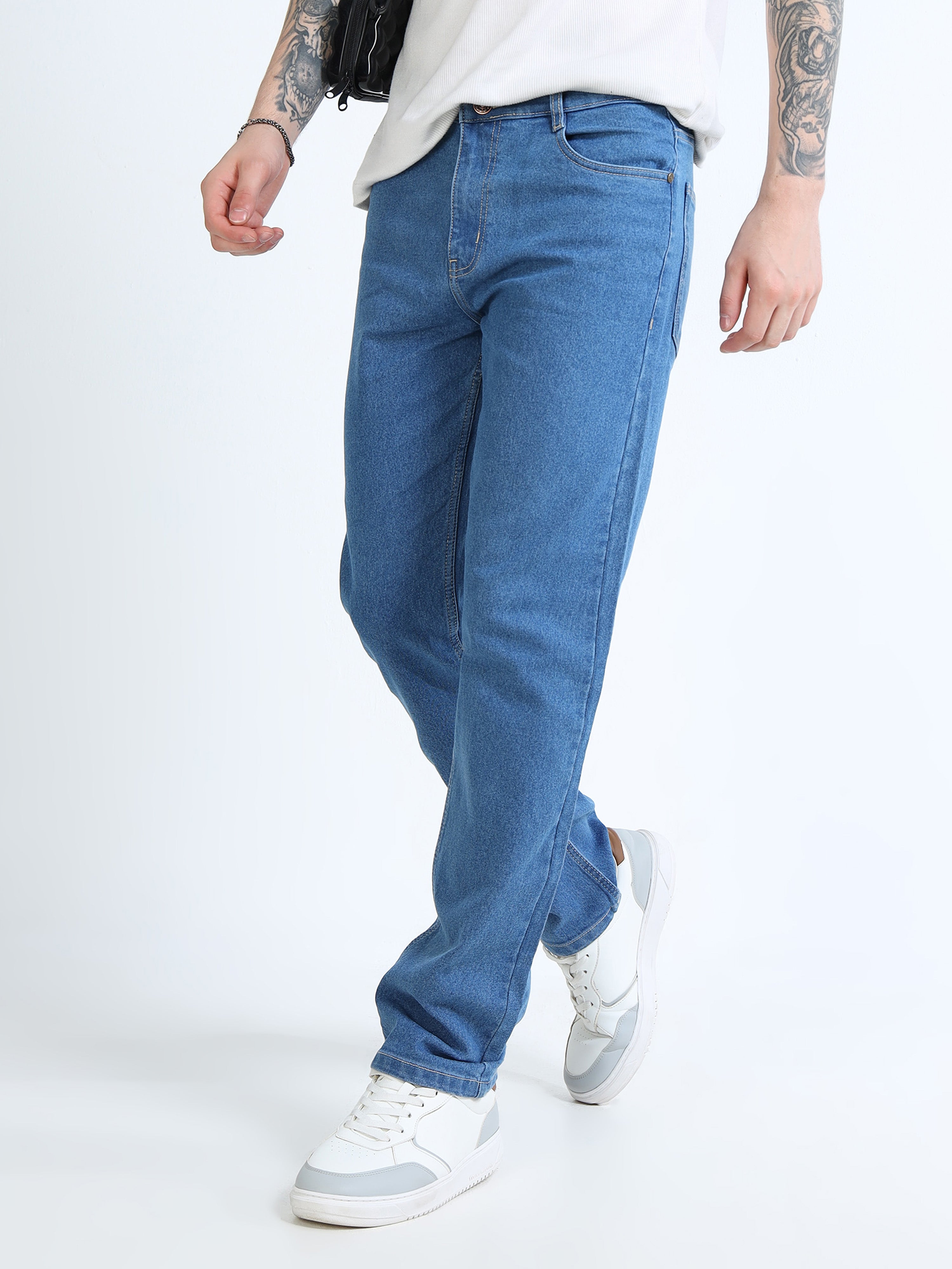 Men Blue Comfort Straight Fit Mid-Rise Stretchable Jeans