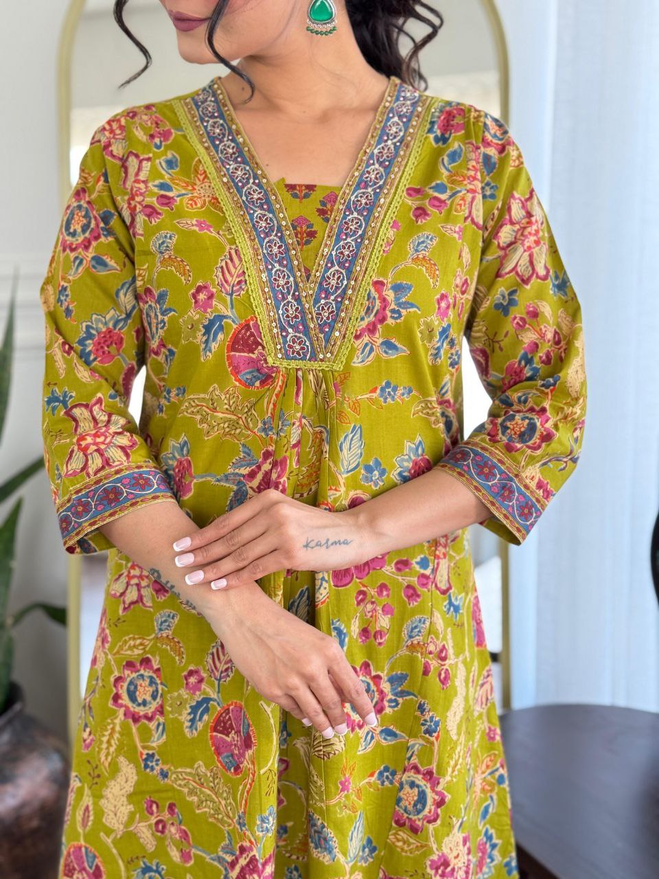 V-Neck Floral Green Cotton Kurti Pant Dupatta Set